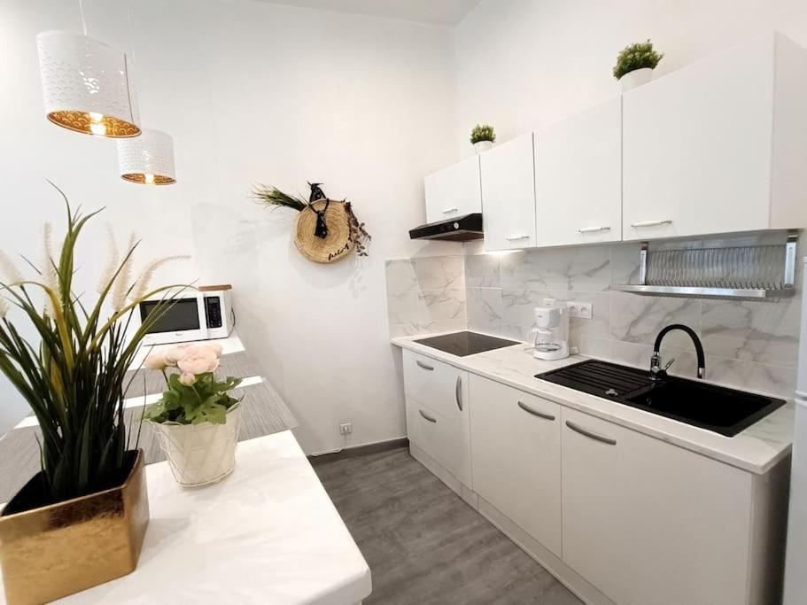 Appartement Gare Saint Charles Marseilles Buitenkant foto