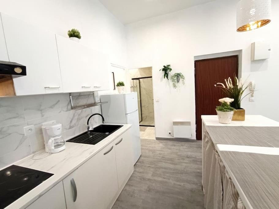 Appartement Gare Saint Charles Marseilles Buitenkant foto
