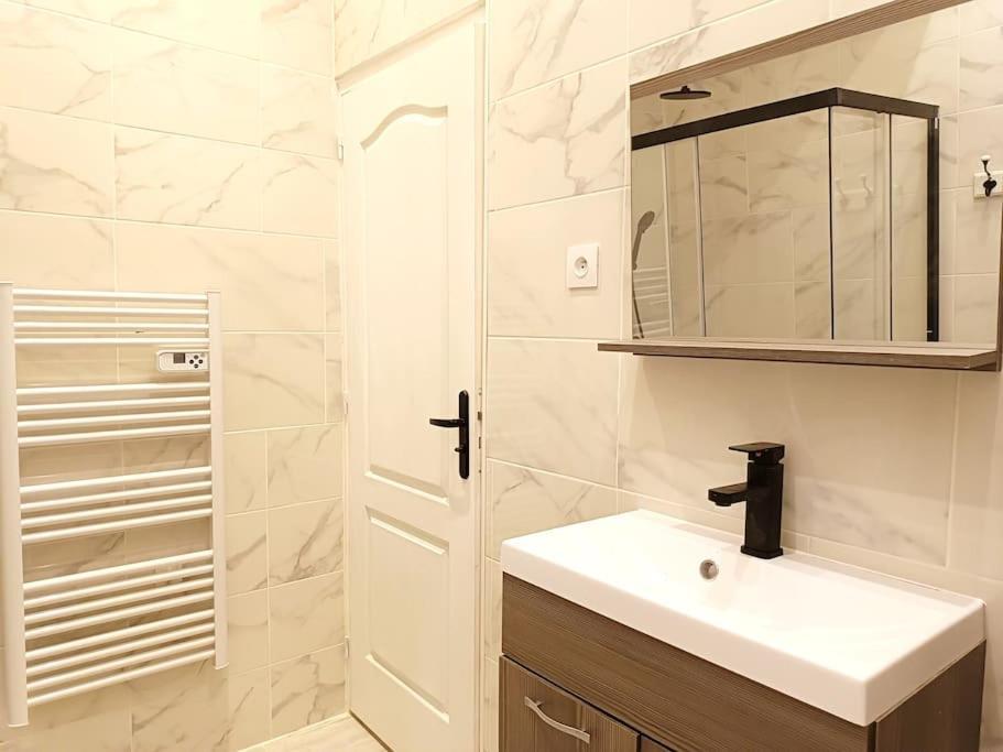 Appartement Gare Saint Charles Marseilles Buitenkant foto